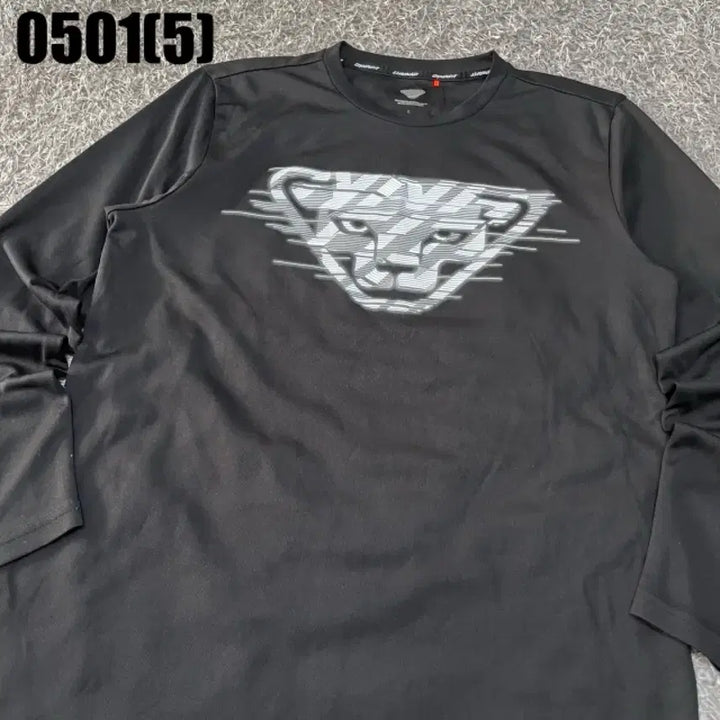 [BUNJANG] Dynafit Black Long Sleeve T-Shirt / 다이나핏 검정색 긴팔 티셔츠