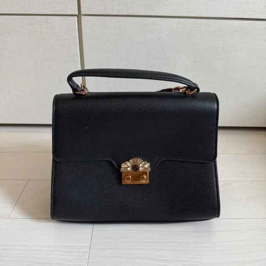 [BUNJANG] Charles &amp; Keith Crossbody Bag / 찰스앤키스 크로스백