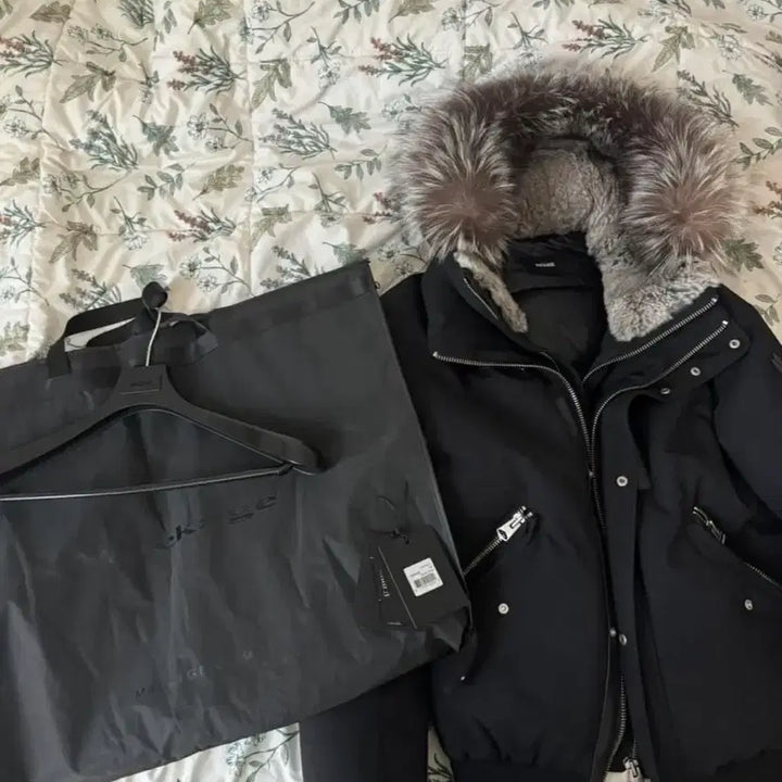 [BUNJANG] MACKAGE Silver Fur Padded Coat - Size 40 (New Condition) / 새상품급) 맥케이지 실버퍼 40사이즈 풀구성