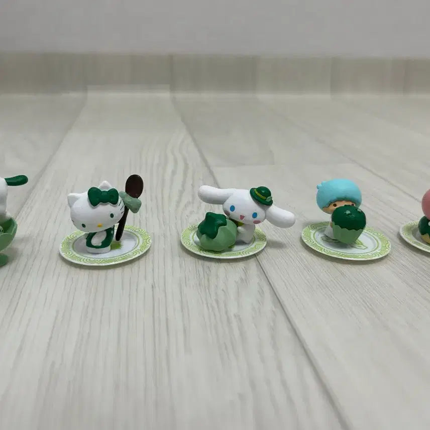 [BUNJANG] Sanrio Matcha Figure / 산리오 말차 피규어 (일괄판매)