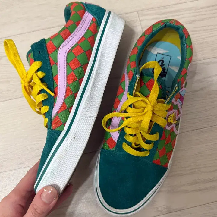 [BUNJANG] Vans Simpsons Family Collaboration Old Skool Sneakers / Vans 심슨 가족 콜라보 올드스쿨 스니커즈