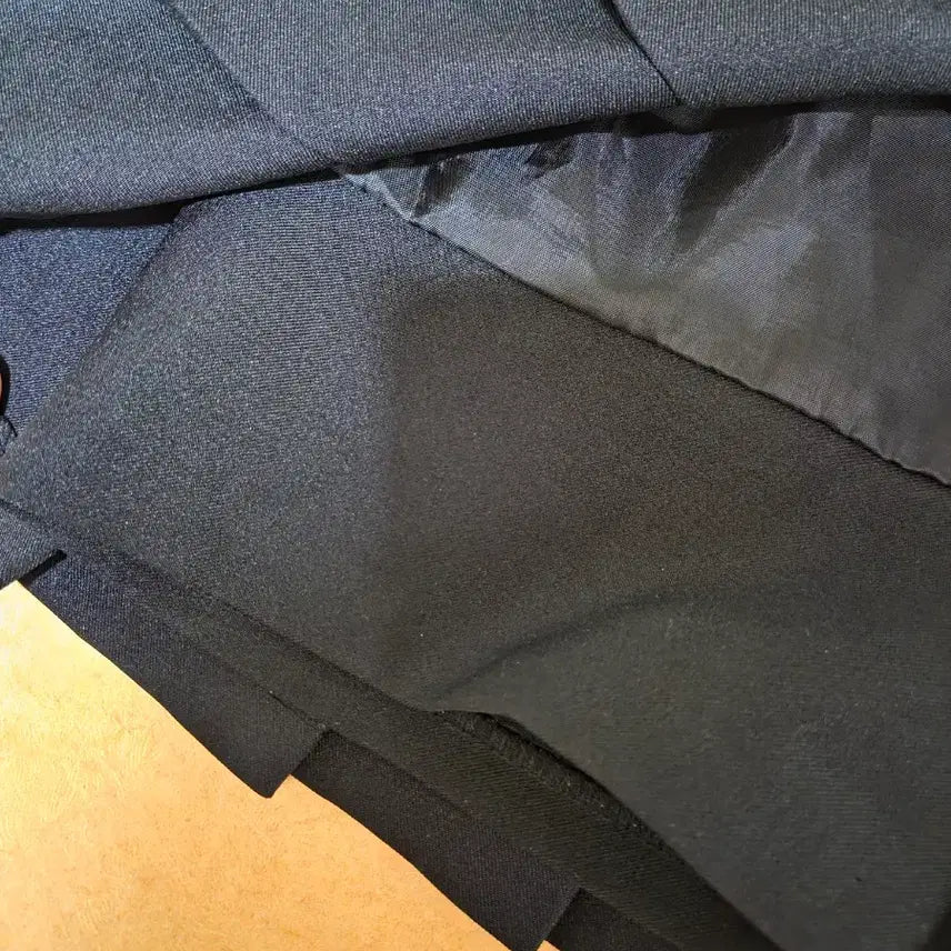 [BUNJANG] Black Pleated Mini Skirt / 검정 플리츠 미니 스커트