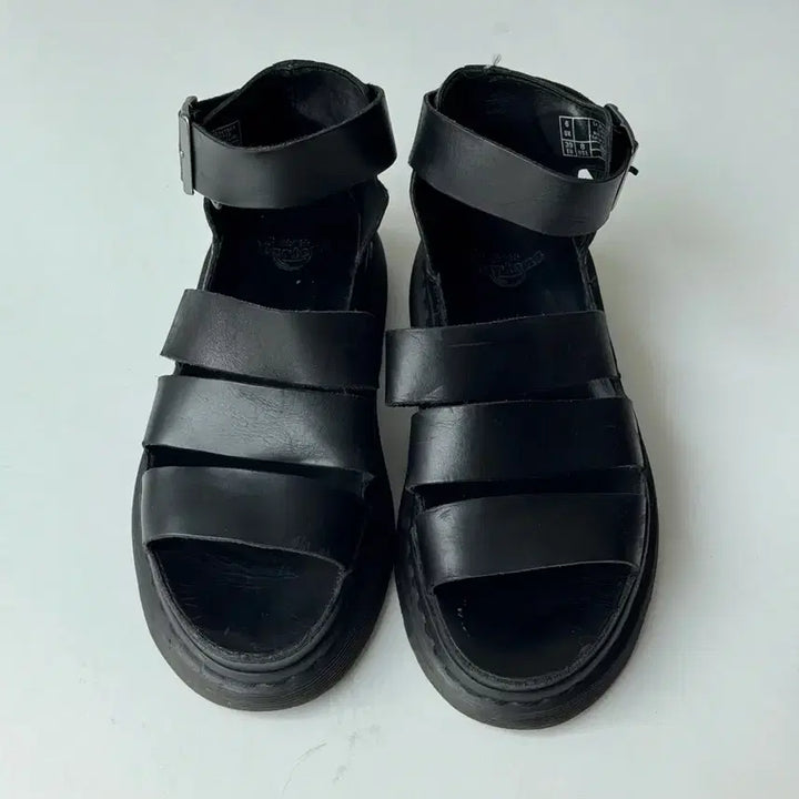[BUNJANG] Dr. Martens Clarissa Black Leather Sandals / 닥터마틴 클라리사 블랙 샌들 (UK6/250)