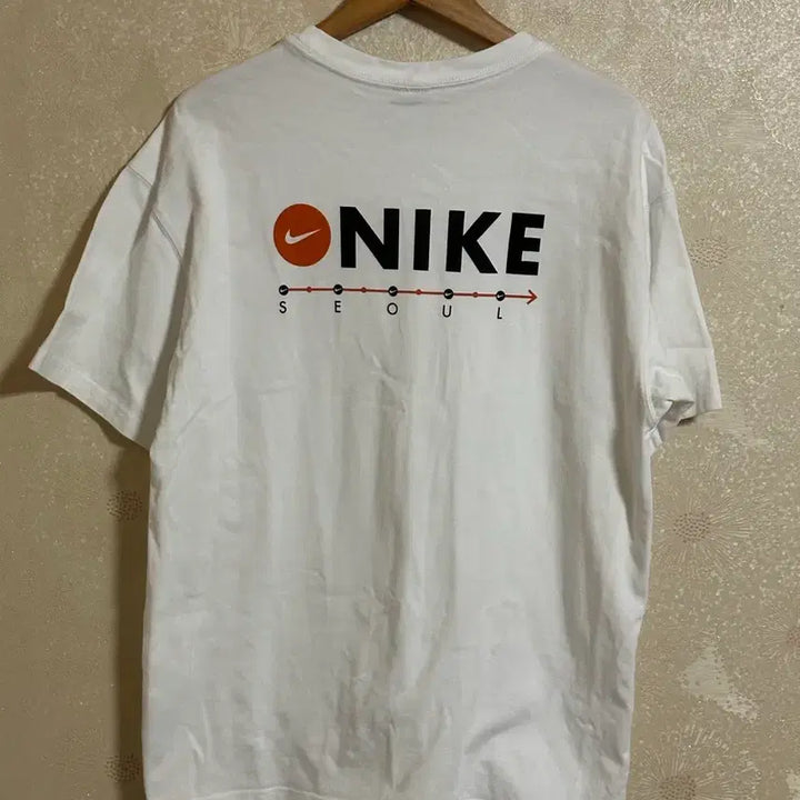 [BUNJANG] Nike Swoosh Short Sleeve T-Shirt White / 나이키 스우시 반팔 티셔츠 화이트