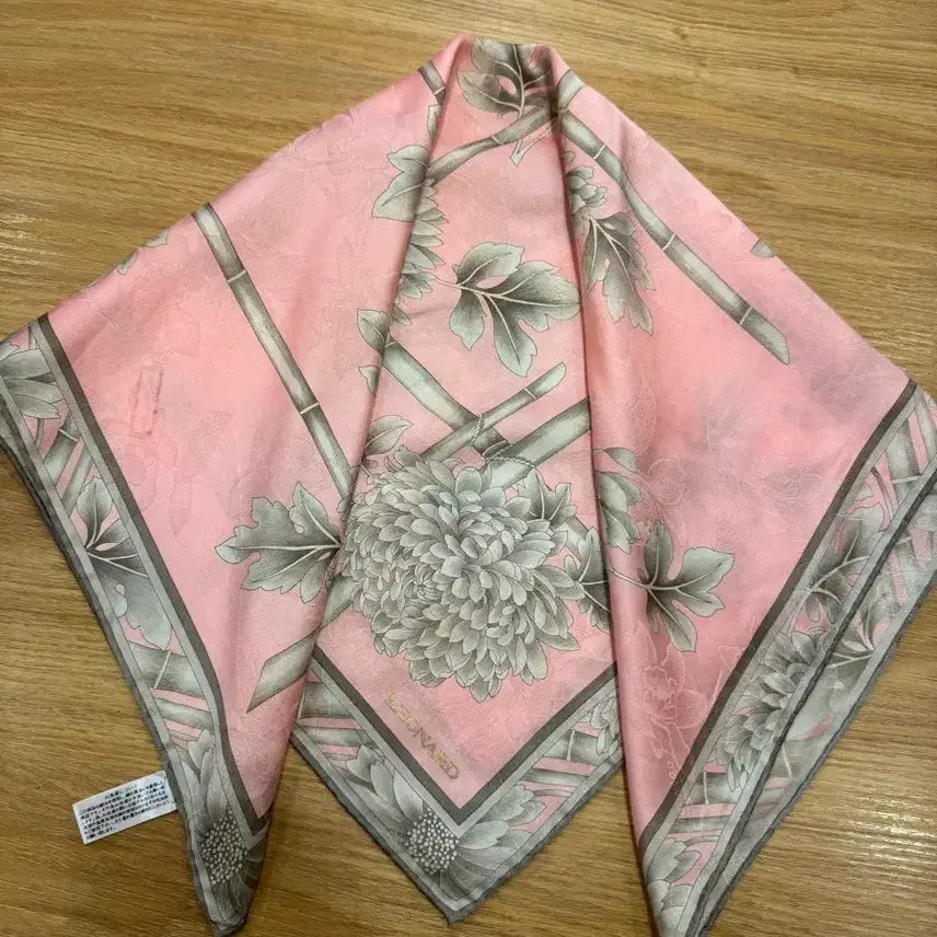 [BUNJANG] Leonard Pink Flower Silk Scarf / 레오나드 핑크플라워 실크쁘띠스카프