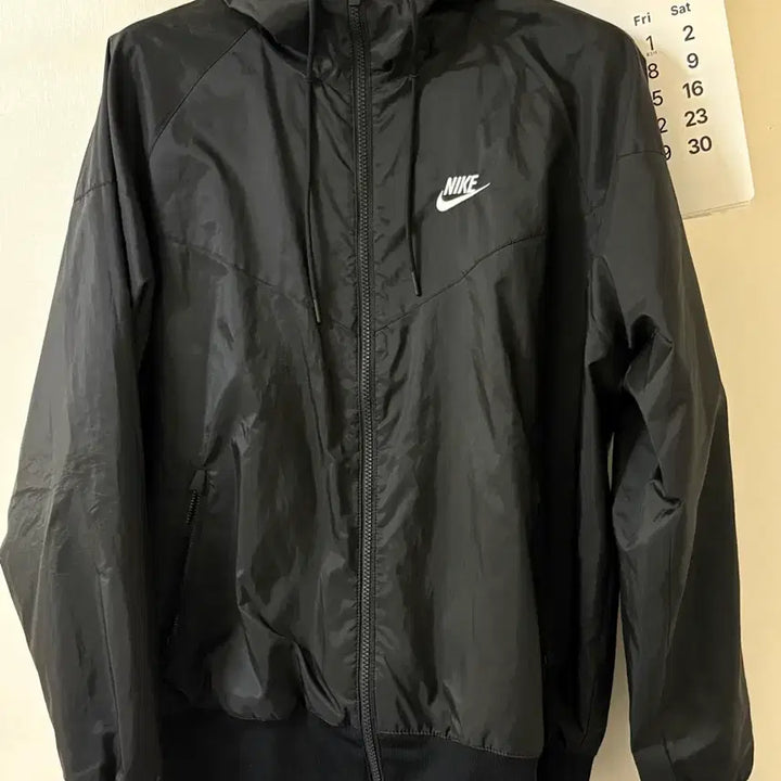 [BUNJANG] Nike Black Windbreaker Jacket (Size M) / 나이키 블랙 바람막이 M