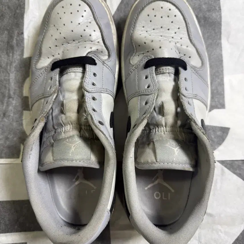 [BUNJANG] Nike Jordan 1 Low Golf Wolf Grey / 크림구매)나이키 조던1 로우 골프 울프 그레이