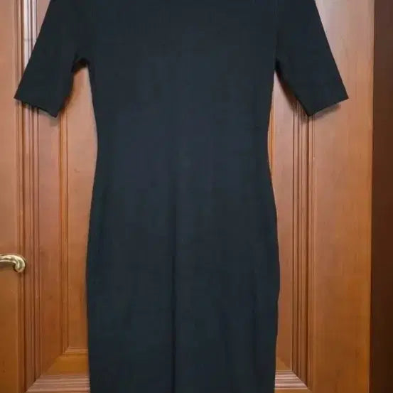 [BUNJANG] ZARA Black Turtleneck Short-Sleeve Knit Dress / [정품/택포] ZARA 블터틀넥 반팔 원피스