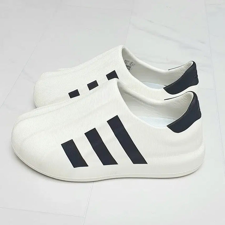 [BUNJANG] Adidas Adifom Superstar White Shoes (230mm) / 아디다스 아디폼 슈퍼스타 화이트 230