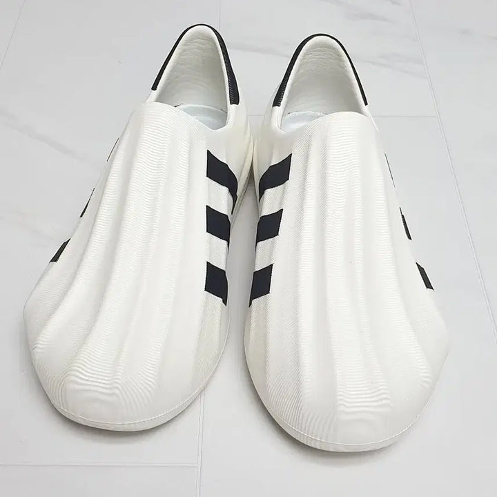 [BUNJANG] Adidas Adifom Superstar White Shoes (230mm) / 아디다스 아디폼 슈퍼스타 화이트 230