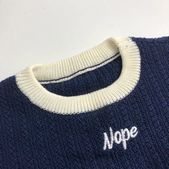 [BUNJANG] Navy Nope Embroidered Short-Sleeve Knit Top / 네이비 Nope 자수 반팔 니트티