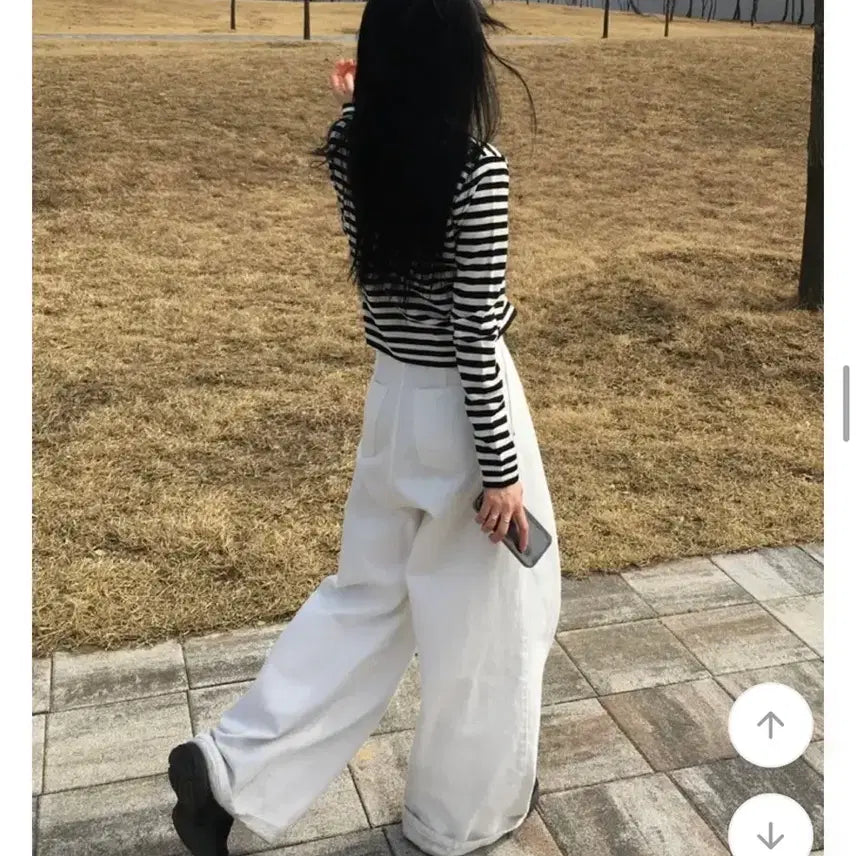 [BUNJANG] Ably Striped Cardigan / 에이블리 단가라 가디건