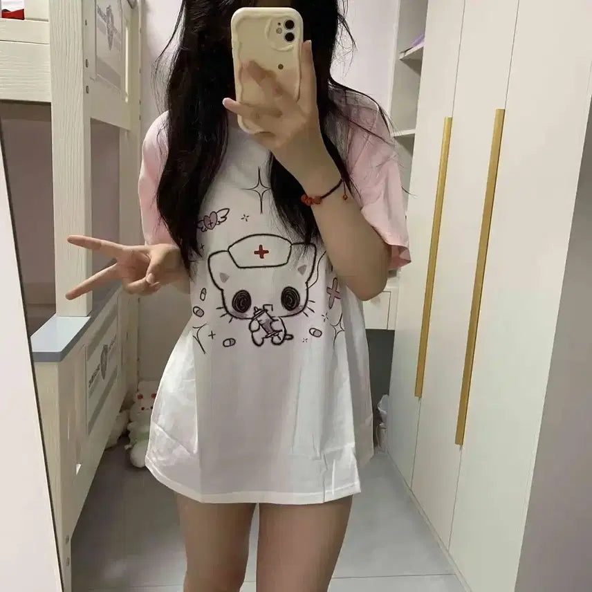 [BUNJANG] Cute Nurse Cat Print T-Shirt / 귀여운 간호고양이 프린트 티셔츠