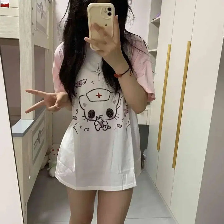 [BUNJANG] Cute Nurse Cat Print T-Shirt / 귀여운 간호고양이 프린트 티셔츠