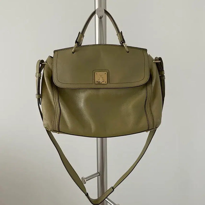 [BUNJANG] MCM Leather Tote Crossbody Bag / 엠씨엠(MCM) 레더 토트 크로스백
