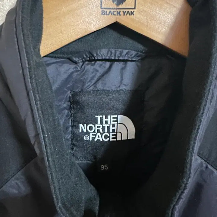 [BUNJANG] The North Face Black Padded Vest / 노스페이스 블랙 패딩 조끼