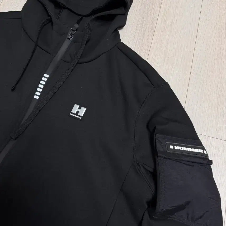[BUNJANG] Hummer Training Set - Black, Size 105 / 험머 트레이닝복 셋업