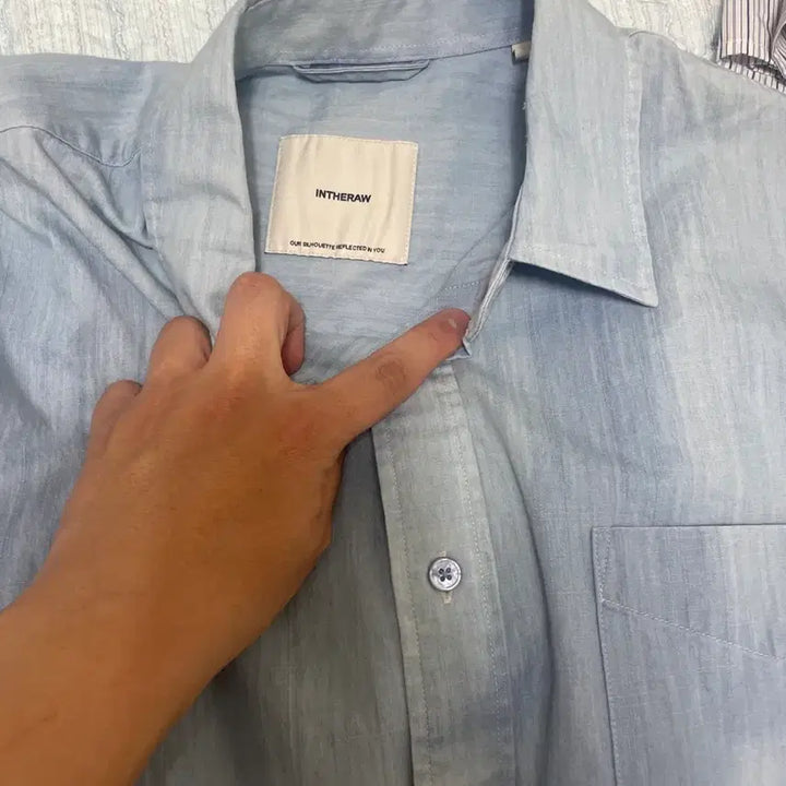 [BUNJANG] The Row Washed Denim Shirt Bleach Size 3 / 인더로우 워시드 데님 셔츠 블리치 3사이즈