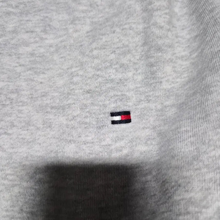 [BUNJANG] Tommy Hilfiger Sweatshirt Grey / 타미힐피거 맨투맨 티셔츠 회색