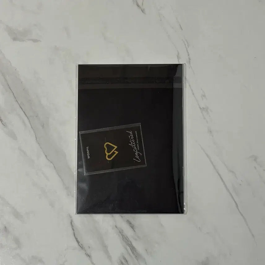 [BUNJANG] Day6 Wonpil Unfiltered Madezone Fanclub Gift Essay Book (Sealed) / 데이식스 원필 콘서트 언필터드 마데존 에세이북+첫콘 입장기프트