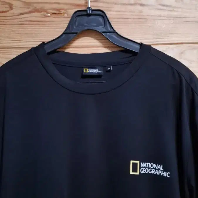 [BUNJANG] National Geographic Functional Short Sleeve T-Shirt XL / 내셔널지오그래픽 기능성 반팔 티셔츠