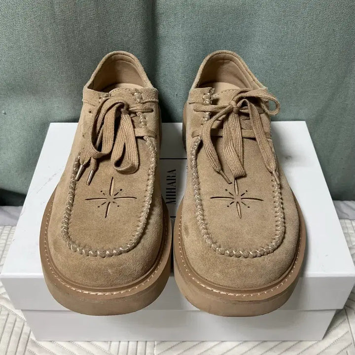 [SOLD OUT] [280] DNSR 웨스턴 왈라비 로퍼 베이지