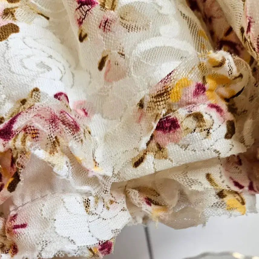 [BUNJANG] Finemotion Flower Lace Frill Skirt / 플라워 레이스 프릴 스커트