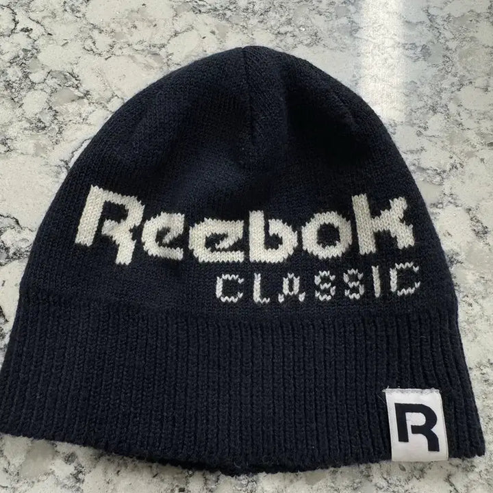 [BUNJANG] Reebok Wool Beanie Winter Hat / 리복 울 비니 겨울 모자