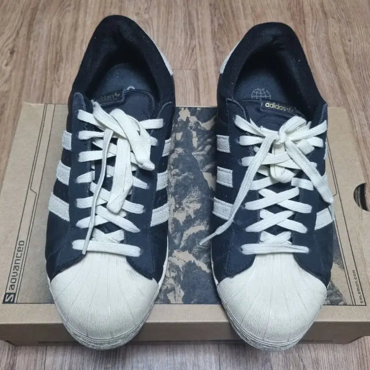 [BUNJANG] Adidas Superstar 82 Black White Shoes / 아디다스 슈퍼스타 82 블랙 화이트 265