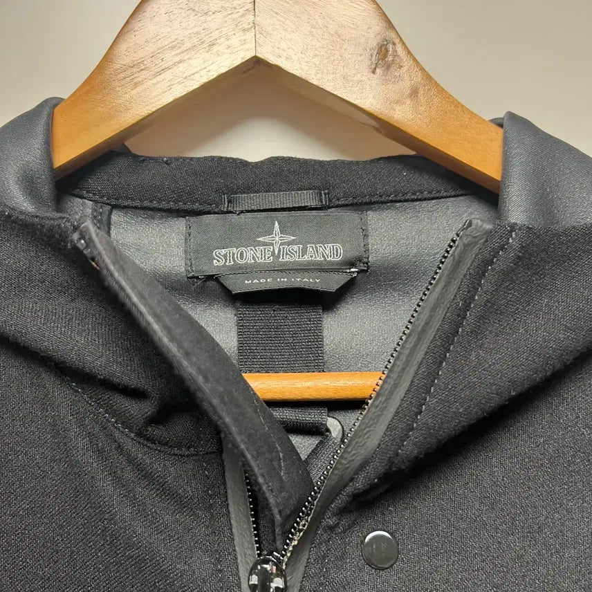 [BUNJANG] Stone Island Shadow Project Softshell Jacket / [S]스톤아일랜드 쉐도우프로젝트 소프트쉘 자켓