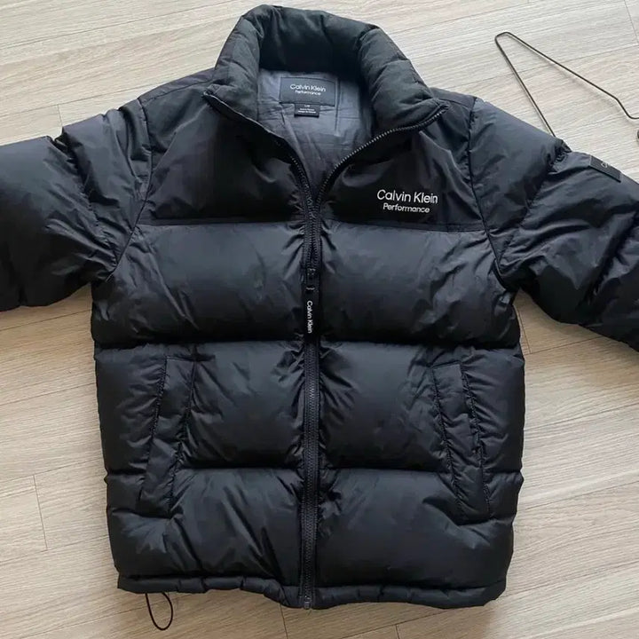[BUNJANG] Calvin Klein Performance Black Padded Jumper L / 캘빈클라인 퍼포먼스 블랙 패딩 점퍼 L