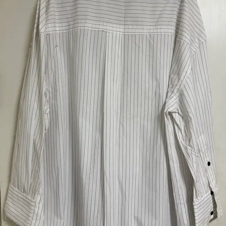[BUNJANG] Zara White Stripe Oversized Shirt XS / 자라 화이트 스트라이프 오버핏 셔츠 XS
