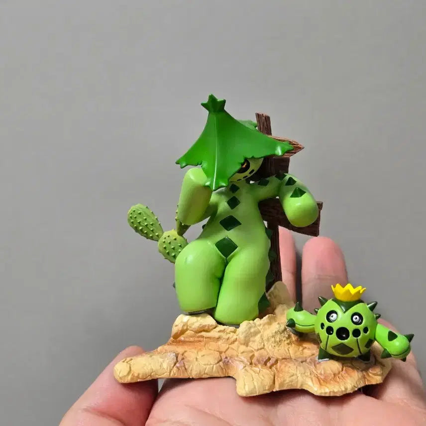 [BUNJANG] ZXZ 1/20 Scale World Sunkern &amp; Sunflora Figure / ZXZ 선인왕 밤선인 피규어. 포켓몬 스케일월드