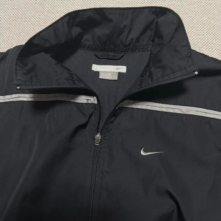[BUNJANG] Nike 00s Old School Windbreaker Jacket / 나이키 00s 올드스쿨 바람막이