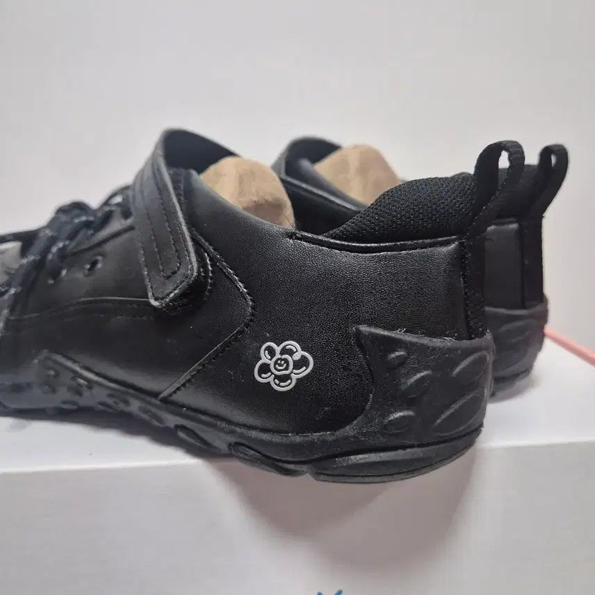 [BUNJANG] Wackywilly Black Flat Shoes (240) / 와키윌리 플렛슈즈 240