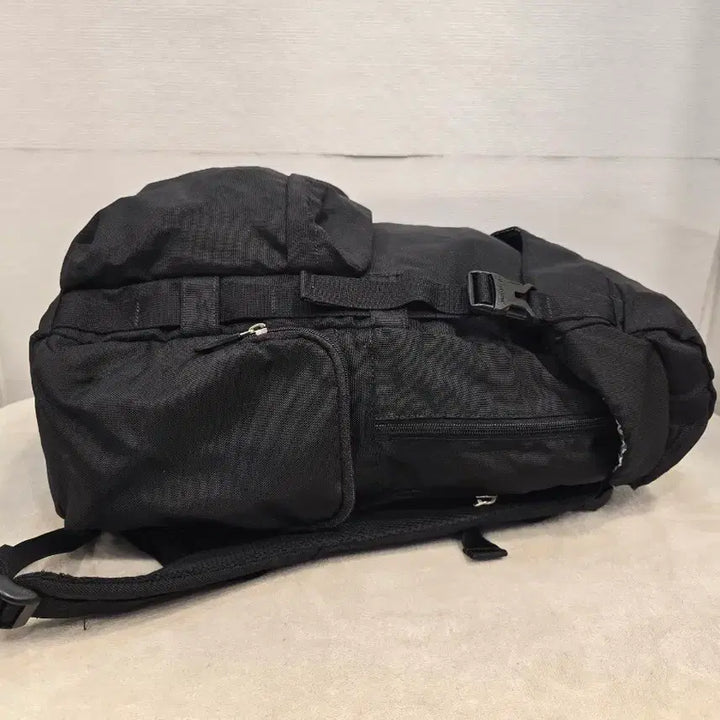 [BUNJANG] Kangol Buddy Backpack Black / 캉골 버디 백팩 블랙