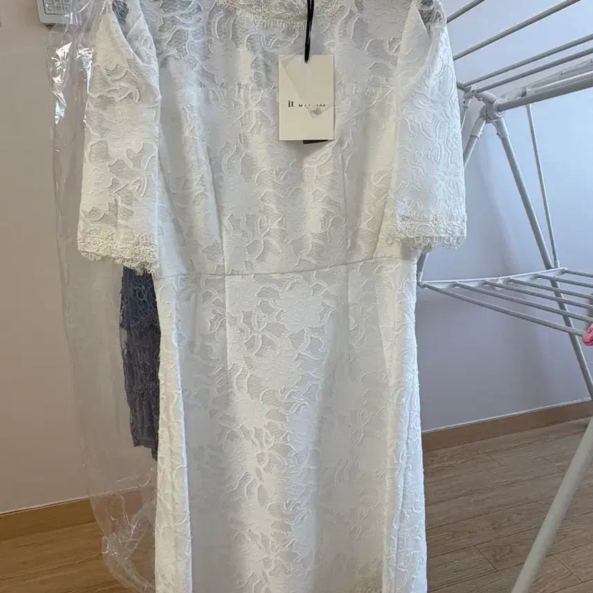 [BUNJANG] IT MICHAA Lace White Dress Size 55 / 잇미샤 레이스 화이트원피스 55 새상품
