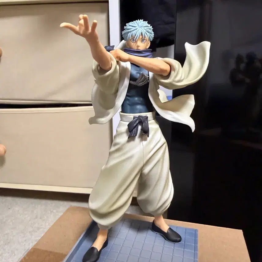 [BUNJANG] Gojo Satoru Scale Figure - Limited Edition / 당주 고죠 기가한정판