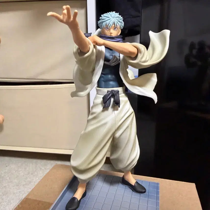 [BUNJANG] Gojo Satoru Scale Figure - Limited Edition / 당주 고죠 기가한정판
