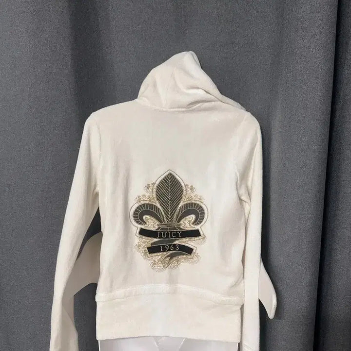 [BUNJANG] Juicy Couture Zip-Up Jacket / 쥬시꾸뛰르 집업