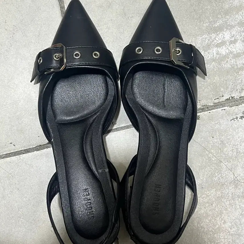 [BUNJANG] Shopen Buckle Stiletto Slingback Shoes 240 Black / 슈펜 버클 스틸레토 슬링백 240 블랙