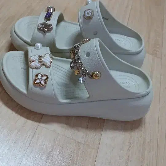[BUNJANG] Crocs Classic Crush Sandals / 크록스 클래식 크러쉬 샌들