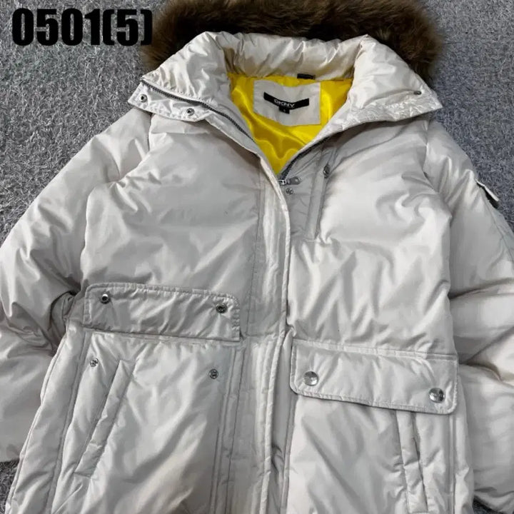 [BUNJANG] DKNY Ivory Long Padding Jumper / DKNY 아이보리 롱 패딩 점퍼
