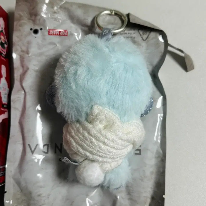 [BUNJANG] Pop Mart Skullpanda Winter Symphony Series "Song of Snow" Figure / 팝마트 스컬판다 겨울 교향곡 하얀 눈의 노래 [정품/원가이하]