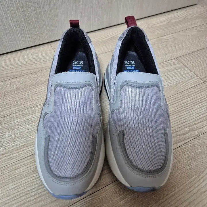 [BUNJANG] S Commaboni Full Moon Slip-on Sneakers (Size 39 / 255mm) / (정품) 슈콤마보니 풀문 슬립온 39 ( 255) 스니커즈