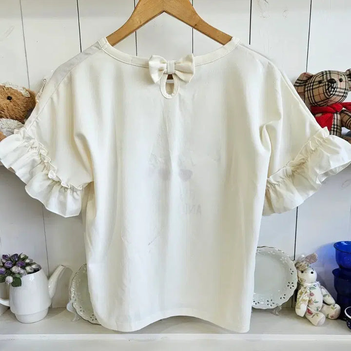 [BUNJANG] Lindauer Frill Short Sleeve T-Shirt Ivory / 프릴 반팔 티셔츠 아이보리