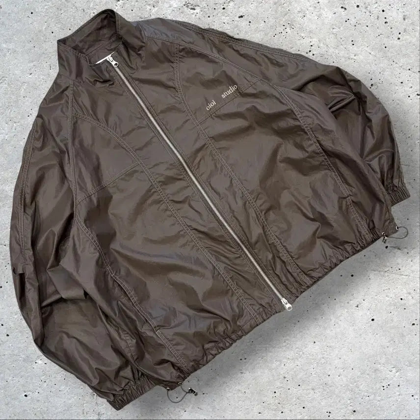 [BUNJANG] oioi studio Brown Windbreaker Jacket M / [M] 오아이오아이 oioi studio 브라운 바람막이 자켓 D925