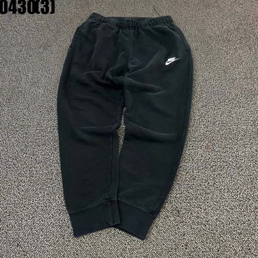[BUNJANG] Nike Black Training Pants M / 나이키 검정색 트레이닝 바지m 0430