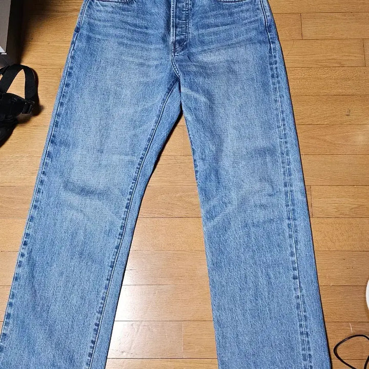 [SOLD OUT] 아웃스탠딩 30s샐비지 워싱진