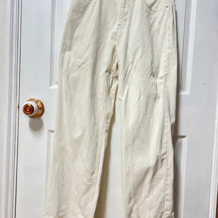 [BUNJANG] Giordano Ivory Denim Pants / 지오다노 아이보리 데님팬츠